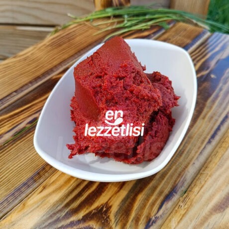 Ev Yapımı Natural Domates Salçası