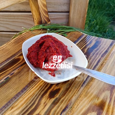 Ev Yapımı Natural Biber Salçası