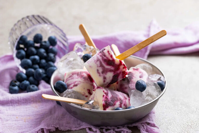 Yaz Aylarında Serinleten: Organik Atıştırmalık Tarifleri ile Sağlıklı Beslenin