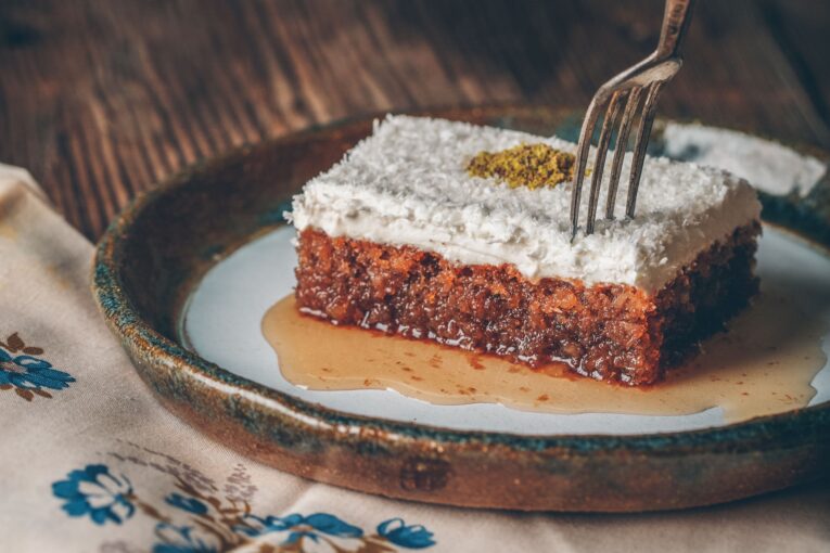 Kıbrıs Tatlısının Orijinal Hali: Master Şeflerden Püf Noktaları ve Tarihi Kökeni