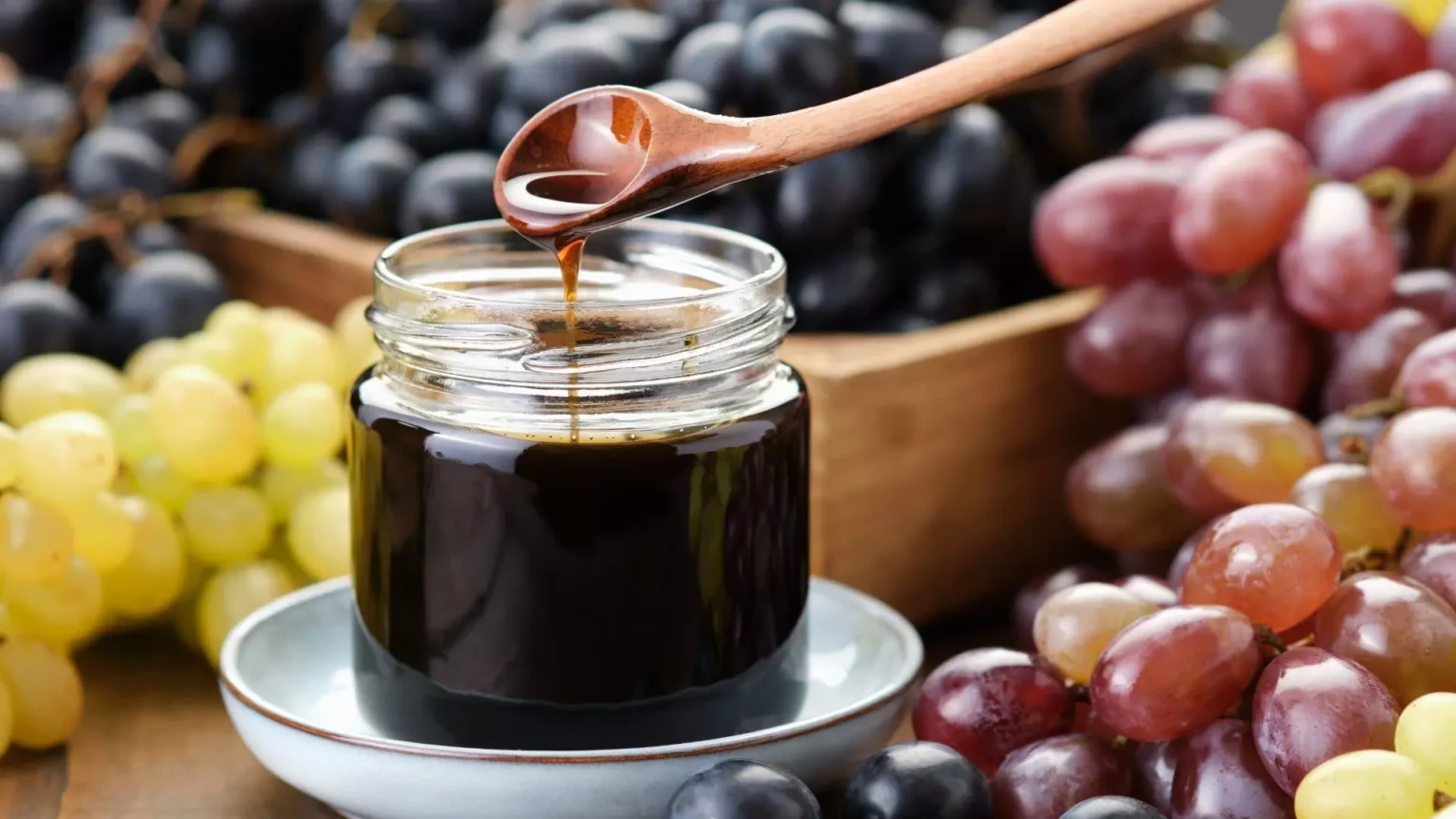 Pekmez Gece Tüketildiğinde Sindirim Sistemimizi Nasıl Etkiler