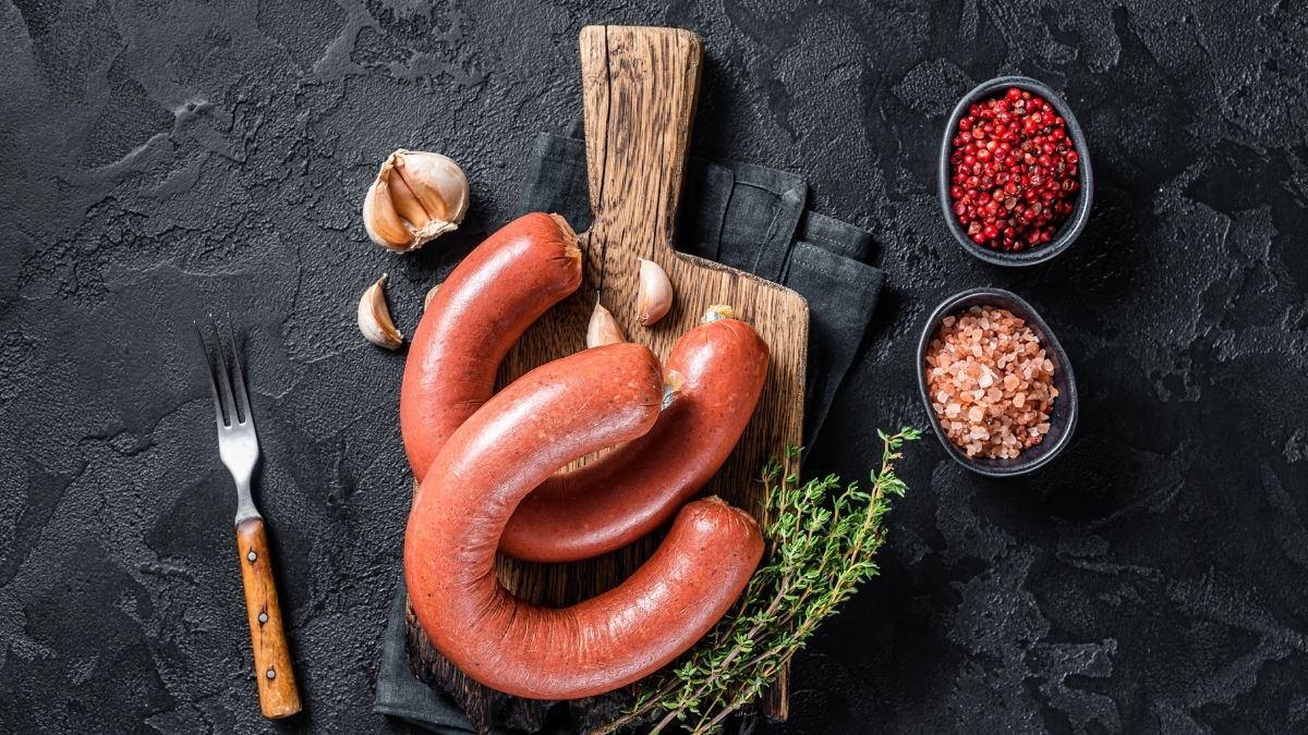 Vegan sucuk yapımında kullanılan baharatlar ve bakliyatlar