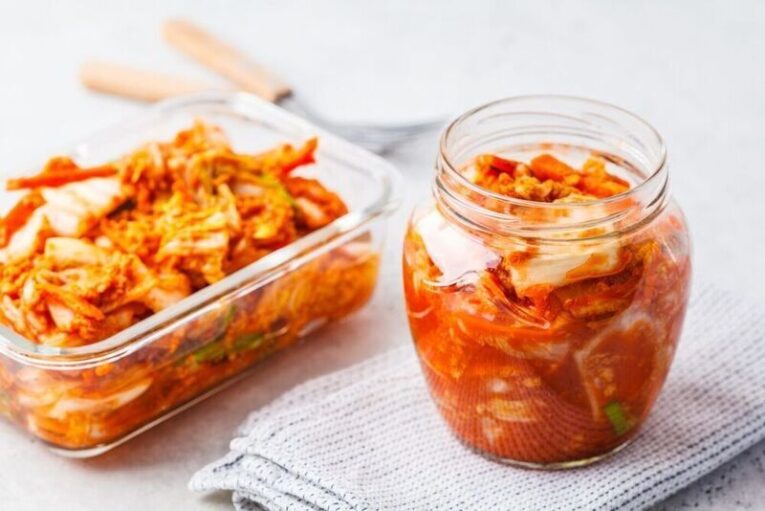 Fermente Gurme: Evde Kendi Kombucha ve Kimchi Kültürünüzü Başlatmanın İpuçları