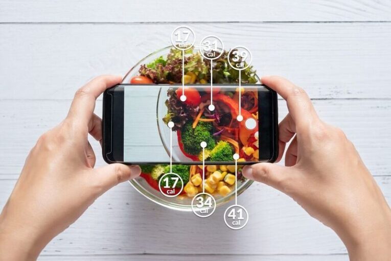 Gastronomik 'Data-Diet': Kişisel Glikoz Takibiyle Mutfak Stoklarınızı Optimize Etme Sanatı