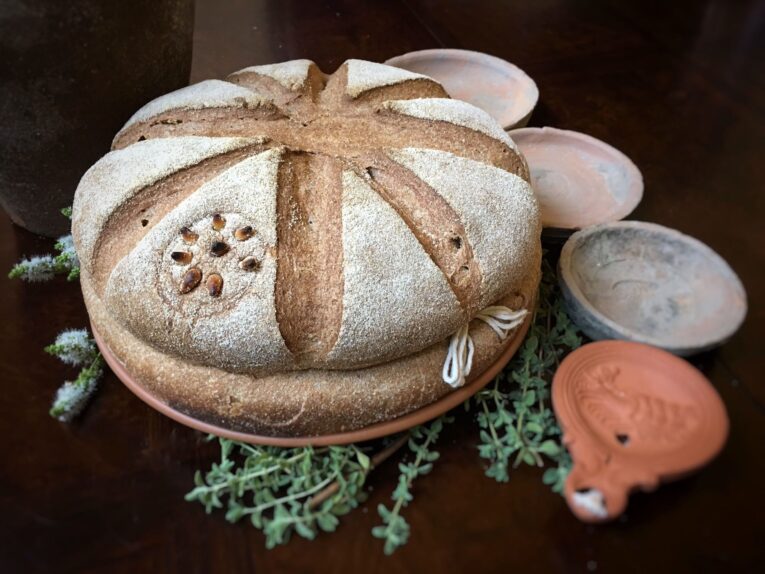 Toprak Ana'nın Biyolojik Hafızası: 'Ancient Grains' ile Modern Glutensiz Ekmekçilik Sanatı